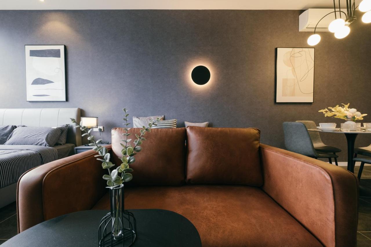 Scarletz Klcc Studio Suites 4 Pax Luxury Modern Style Wifi 100Mbps 吉隆坡 外观 照片