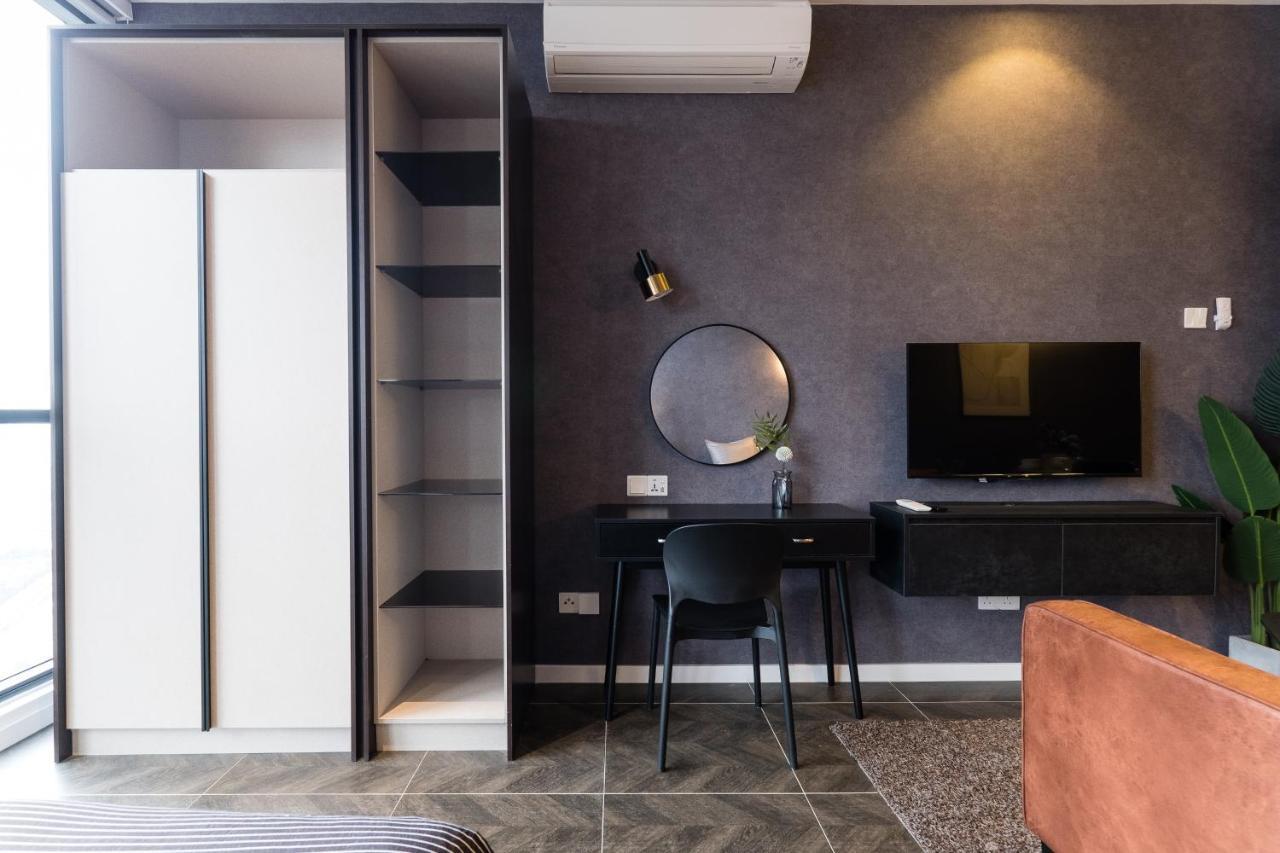 Scarletz Klcc Studio Suites 4 Pax Luxury Modern Style Wifi 100Mbps 吉隆坡 外观 照片